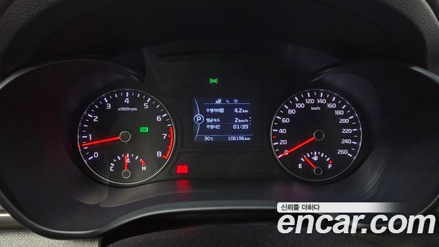 Kia K5 2016 — photo 11