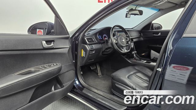 Kia K5 2016 — photo 13