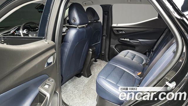 Chevrolet Korea 볼트 EUV 2023 — photo 11