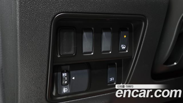 Renault Korea QM6 2021 — photo 18