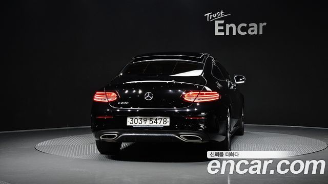 Mercedes-Benz C-Class 2020 — photo 4