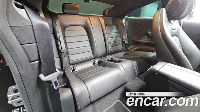 Mercedes-Benz C-Class 2020 — photo 17