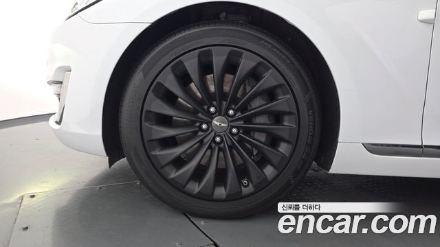 Genesis EQ900 2016 — photo 5