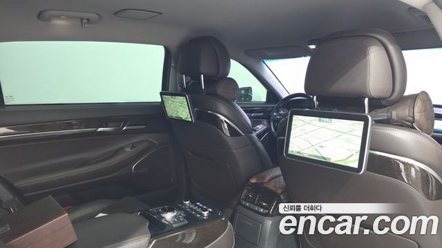 Genesis EQ900 2016 — photo 18