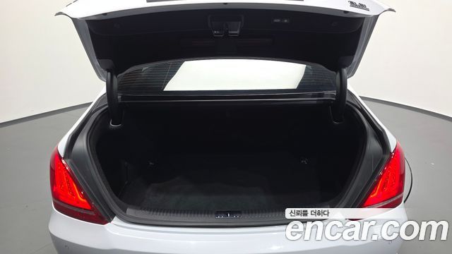 Genesis EQ900 2016 — photo 20