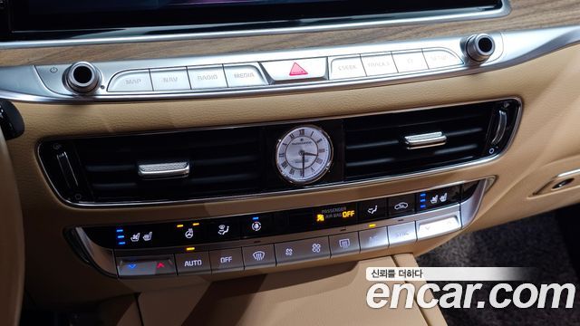 Kia K9 2023 — photo 27