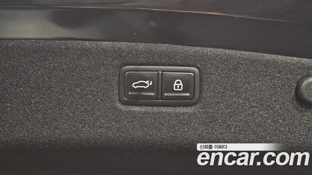 Kia K9 2023 — photo 35