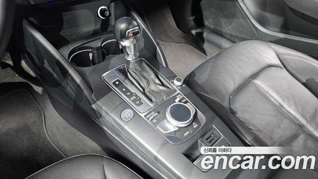 Audi A3 2020 — photo 12
