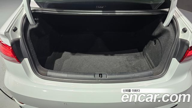 Audi A3 2020 — photo 22