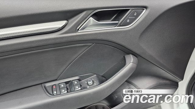 Audi A3 2020 — photo 27