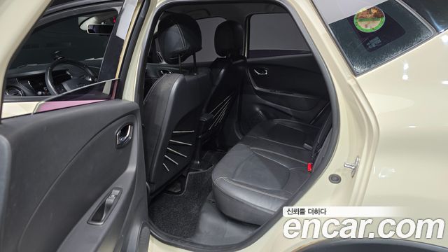 Renault Korea QM3 2016 — photo 16