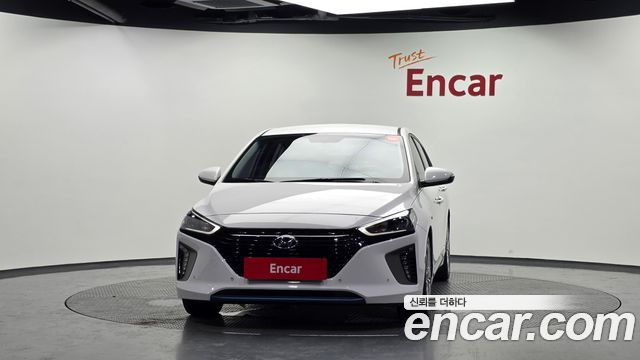 Hyundai Ioniq 2016 — photo 3