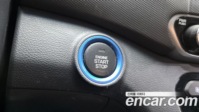 Hyundai Ioniq 2016 — photo 29
