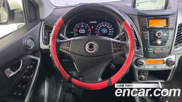 KG Mobility KORANDO 2015 — photo 12