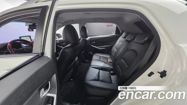 KG Mobility KORANDO 2015 — photo 17