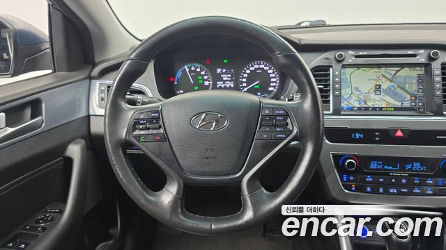 Hyundai Sonata 2015 — photo 13