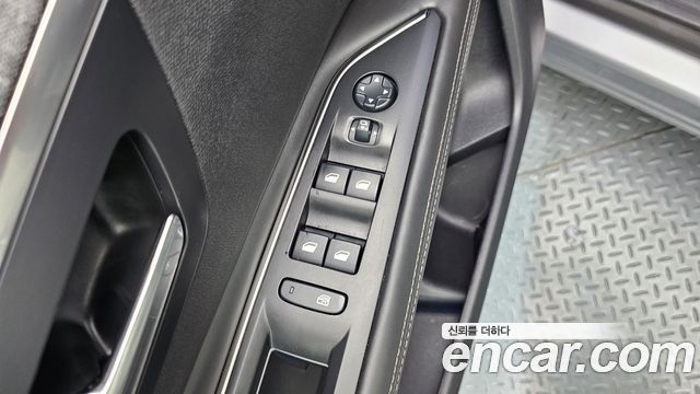 Peugeot 3008 2017 — photo 15