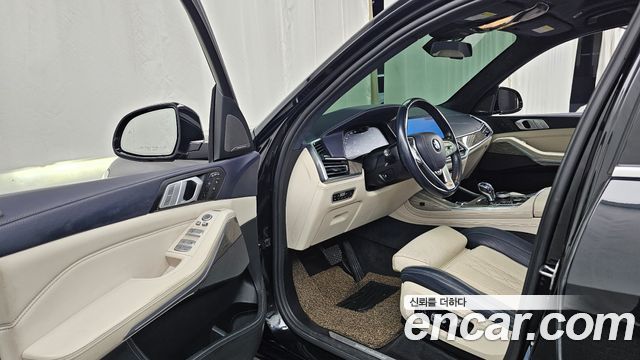 BMW X7 2019 — photo 10