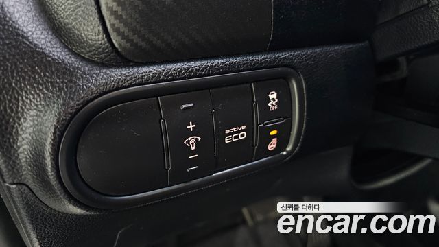 Kia K3 2013 — photo 24