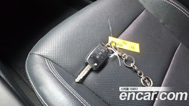 Kia K3 2013 — photo 30