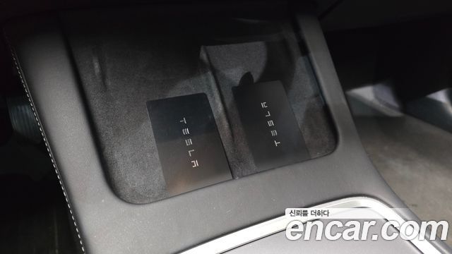 Tesla Model 3 2021 — photo 28