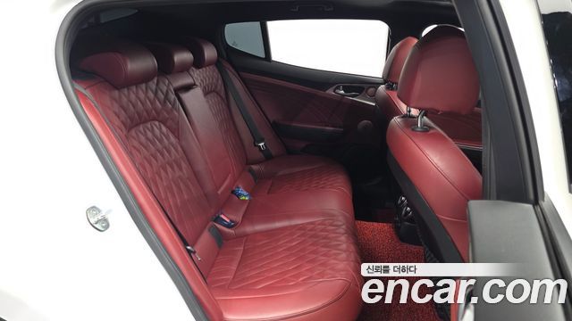 Kia Stinger 2021 — photo 12