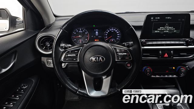 Kia K3 2020 — photo 13