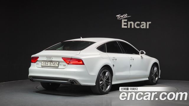 Audi A7 2014 — photo 2