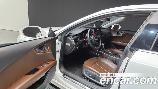 Audi A7 2014 — photo 10