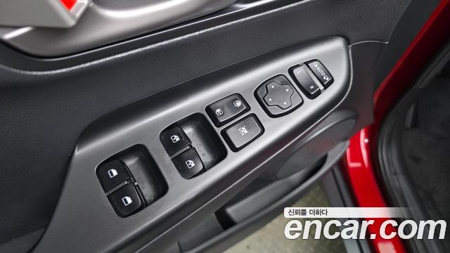 Hyundai Kona 2018 — photo 12