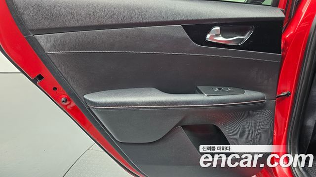 Kia K3 2022 — photo 15