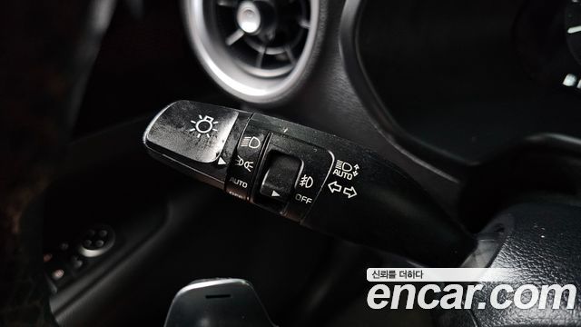 Kia K3 2022 — photo 30