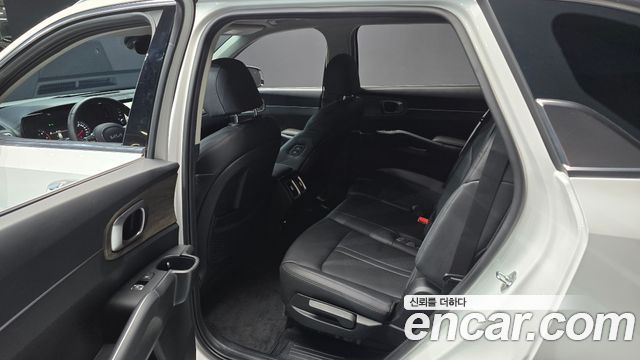 Kia Sorento 2022 — photo 18