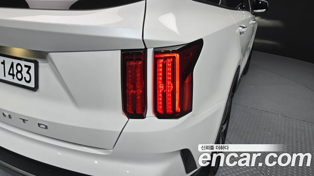 Kia Sorento 2022 — photo 9
