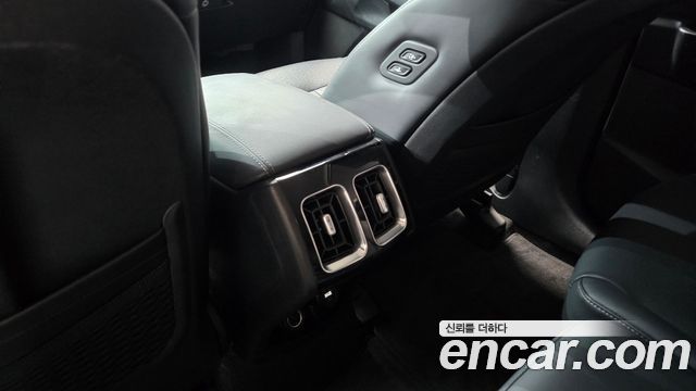 Kia Sorento 2022 — photo 34