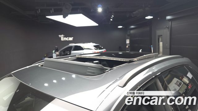 Audi Q8 2021 — photo 28