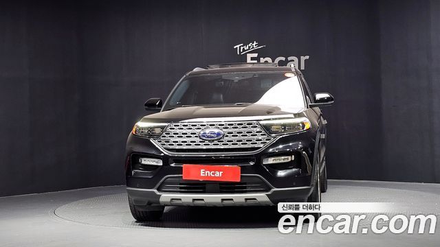 Ford Explorer 2022 — photo 3