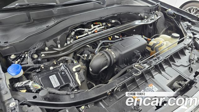 Ford Explorer 2022 — photo 6