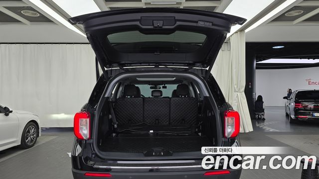 Ford Explorer 2022 — photo 20