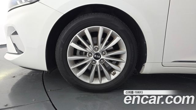 Kia K7 2020 — photo 5