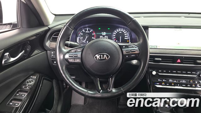 Kia K7 2020 — photo 13