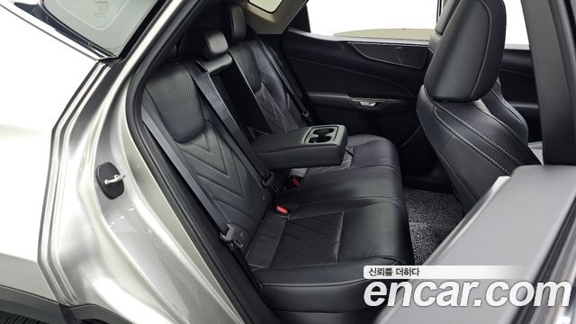 Lexus NX 2025 — photo 17