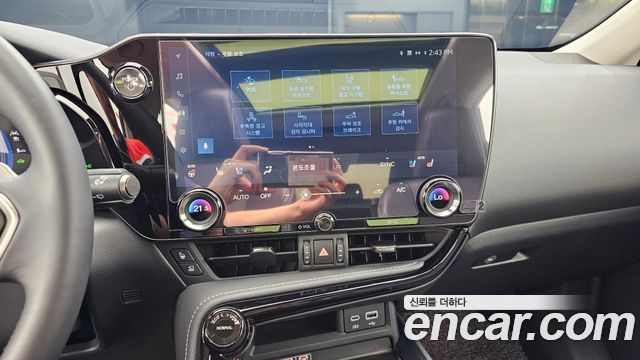 Lexus NX 2025 — photo 20