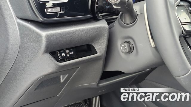 Lexus NX 2025 — photo 22