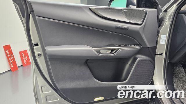 Lexus NX 2025 — photo 14