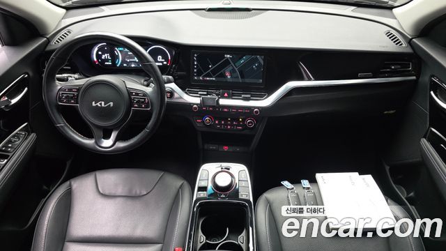 Kia Niro 2022 — photo 10