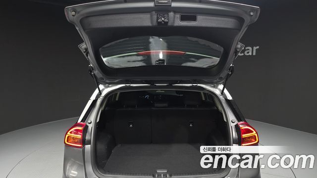 Kia Niro 2022 — photo 30