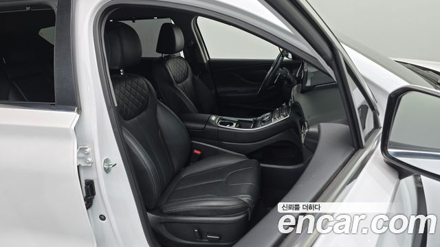 Hyundai Santafe 2021 — photo 16