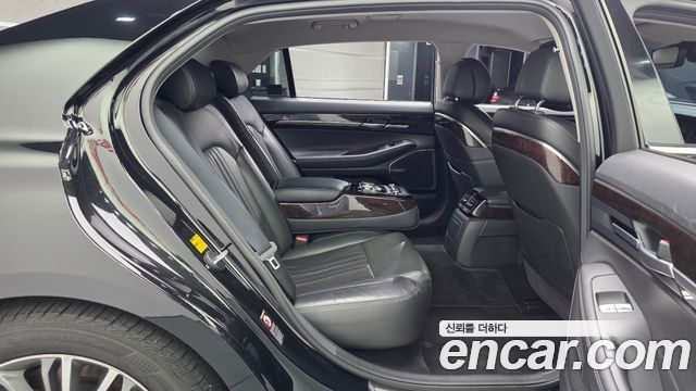 Genesis EQ900 2016 — photo 18