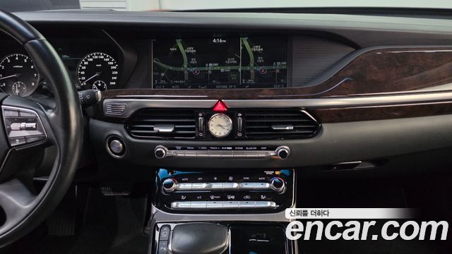 Genesis EQ900 2016 — photo 20